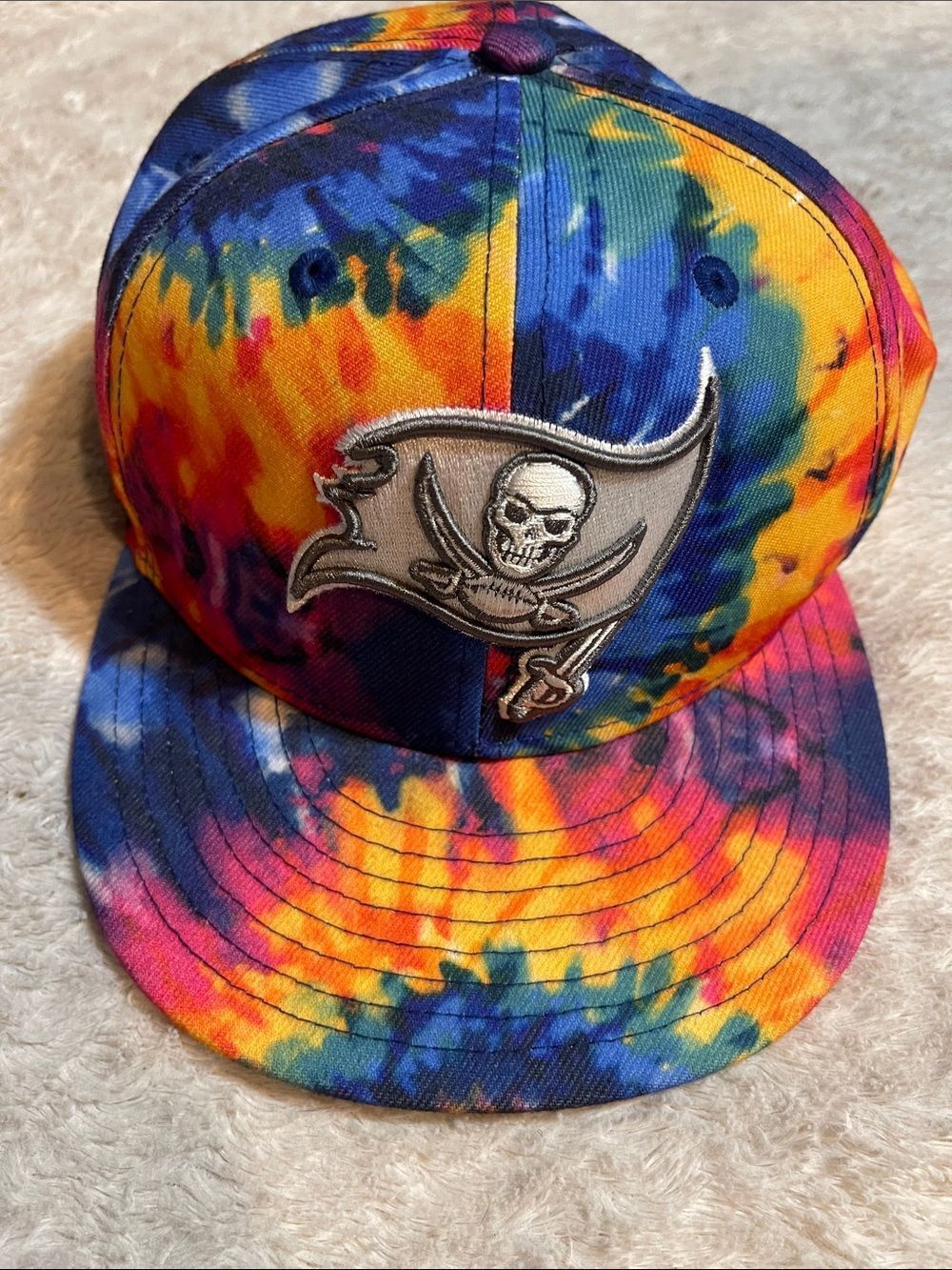Tampa Bay Buccaneers, new era crucial catch intercept cancer hat